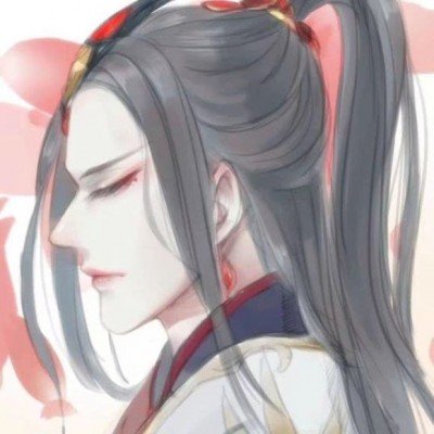男子在楼顶斜坡种百盆菜 社区回应
